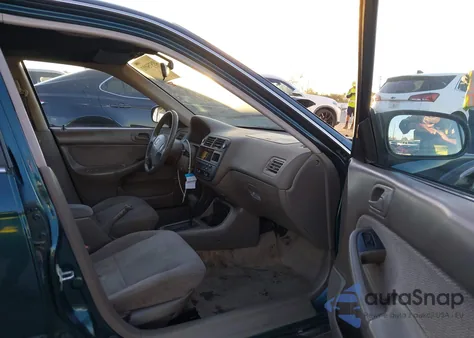 1998 Honda Civic Lx from USA, damaged, VIN JHMEJ6671WS008016